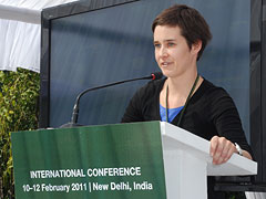 Photo of Roseline Remans presenting at the conference knowledge fair